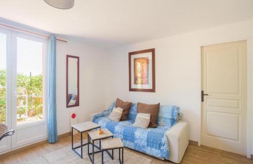 Montmeyan House | Holiday Home near Lake Quinson and Moustiers