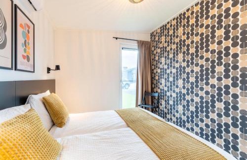 Leiderdorp House | Holiday Home near Leiden and Beach, cleaning included