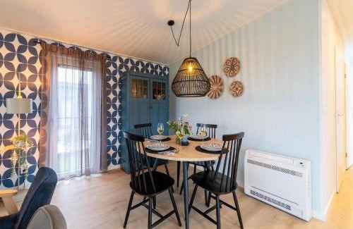 Leiderdorp House | Holiday Home near Leiden and Beach, cleaning included