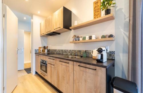 Leiderdorp House | Holiday Home near Leiden and Beach, cleaning included