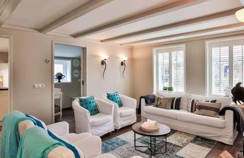 Paesens-Moddergat House | Holiday home near Wadden Sea