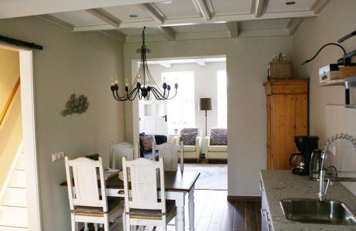 Paesens-Moddergat House | Holiday home near Wadden Sea