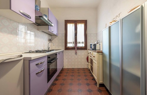 Sarroch House | Holiday Home "Nicoleup" with Sea View, Terrace & Shared Garden