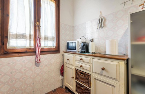 Sarroch House | Holiday Home "Nicoleup" with Sea View, Terrace & Shared Garden