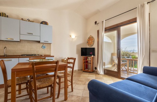 Badesi Villa | Holiday Home "Nuages" with Shared Pool and Private Terrace