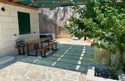 Makarska House | Holiday Home Nugal Makarska 2+2