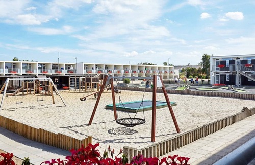 Bønnerup Strand Apartment | Holiday home on a holiday park in Glesborg