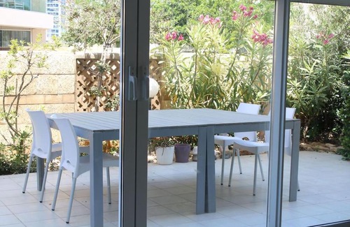 Herzliya Pituach Apartment | Holiday Home on the Magical Island in Herzliya