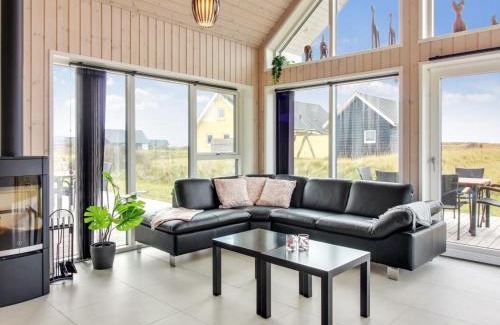 Lonstrup House | Holiday Home Othinkarl - 100m from the sea by Interhome