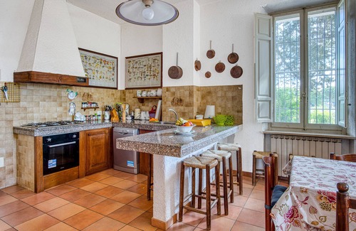 Lidarno House | Holiday Home "Palazzetto Bovini" with Wi-Fi and Private Pool