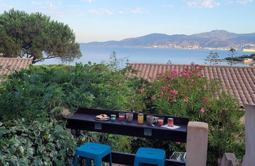 Porticcio House | Holiday Home 'Petite-villa La Maredda À Porticcio' with Private Garden and Air Conditioning