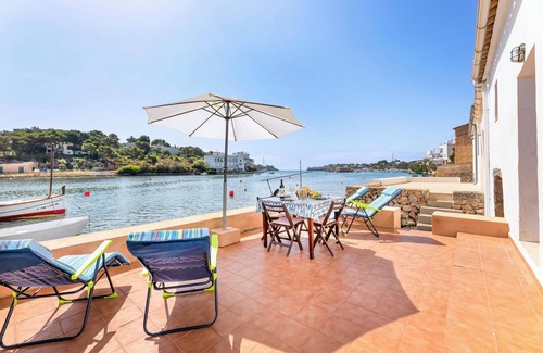 Portopetro House | Holiday Home 'Petita Casa Marinero' with Sea View & Wi-Fi