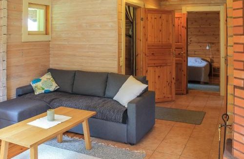 Iltasmaki House | Holiday Home Pihlaja by Interhome