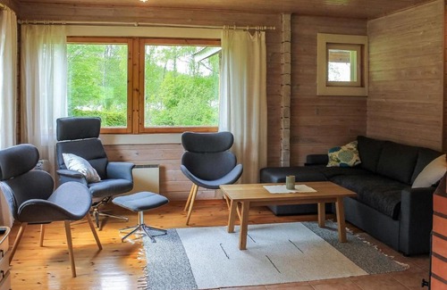 Iltasmaki House | Holiday Home Pihlaja by Interhome