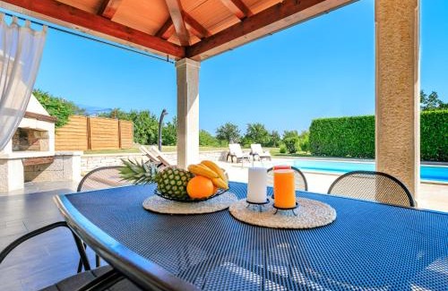 Sveti Petar u Sumi House | Holiday Home Poli Murvu by Interhome