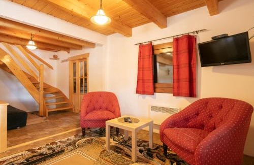 Dolni Branna House | Holiday Home Pod Liščím Kopcem 4-4 by Interhome