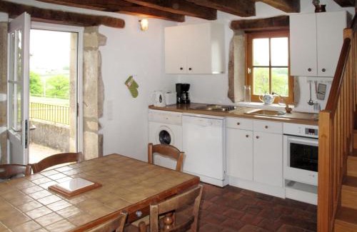 La Grande-Verriere House | Holiday Home Premier gîte de Bouton by Interhome