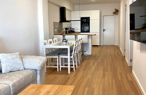 Sector P - Palmito House | Holiday Home 'Primera Linea En Matalascañas' with Sea View, Wi-Fi and Air Conditioning