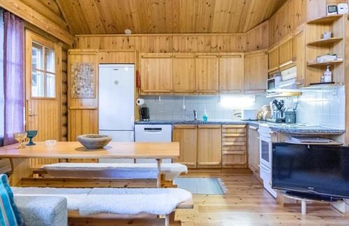 Pyhatunturi House | Holiday Home Pyhäkolo by Interhome