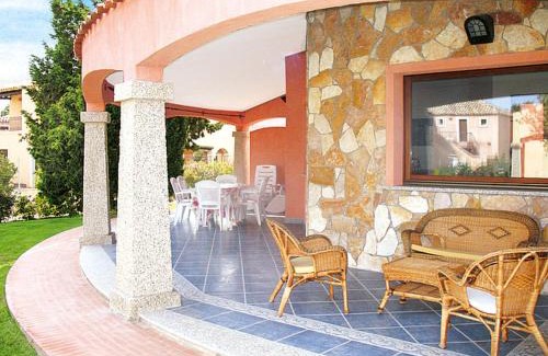 Costa Rei House | Holiday Home Rei Sole - REI300 by Interhome