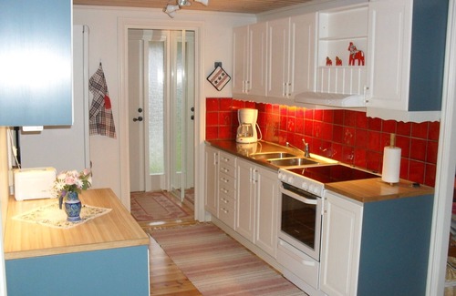 Mariestad House | Holiday home right by Lake Vänern