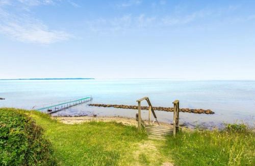 Middelfart House | Holiday Home Rikkart - 100m from the sea by Interhome