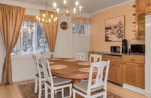 Rovaniemi House | Holiday Home Rovaniemi ainola by Interhome