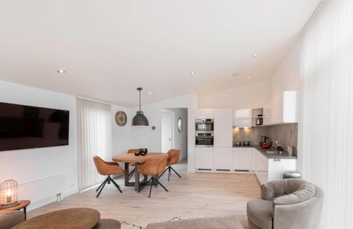 Wemeldinge House | Holiday Home Ruisweg 71 by Interhome