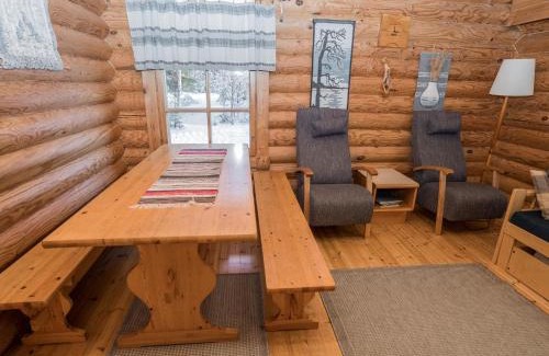 Kuusamo House | Holiday Home Ruka-kitkan lomamajat-varpunen by Interhome