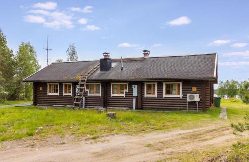 Kuusamo House | Holiday Home Ruka-kitkan käki by Interhome