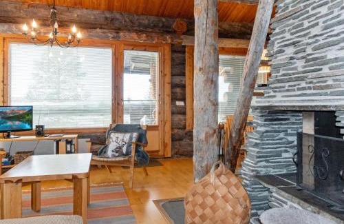 Salla House | Holiday Home Sallanhelmi e2 by Interhome