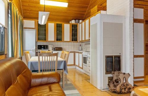 Salla House | Holiday Home Sallassi by Interhome