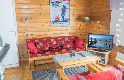 Sirkka House | Holiday Home Salmelan kartano p 7 b by Interhome