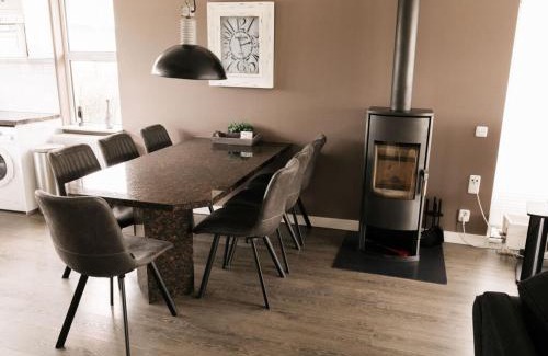 Makkum Apartment | Holiday home Satijnduiker