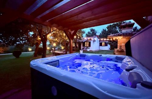 Dekovici House | Holiday Home Sergo