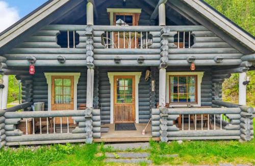 Kitula House | Holiday Home Sinisorsa by Interhome