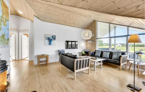 Skaven Strand House | Holiday Home Sivsangervænget X