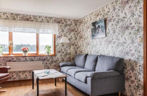 Hjortsberga House | Holiday Home Sjöatorp Skogsstugan by Interhome