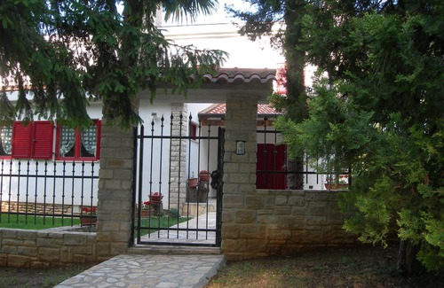 City Center Villa | Holiday Home Sofia - 50 meters from the sea for 6/8 people - Porec - Sea Center