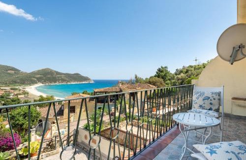Solanas House | Holiday Home Solanas mare by Interhome