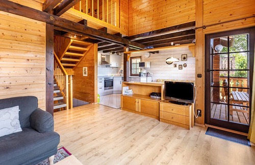 Unterkirnach House | Holiday Home 'Sommerberg' with Mountain View, Balcony and Wi-Fi