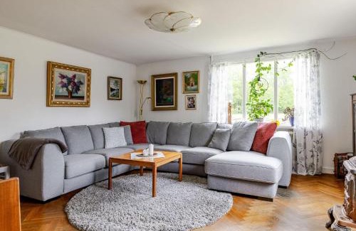 Sloinge House | Holiday Home Störsjö Idyllen by Interhome