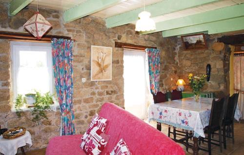 Plouaret House | Holiday Home St Ignace