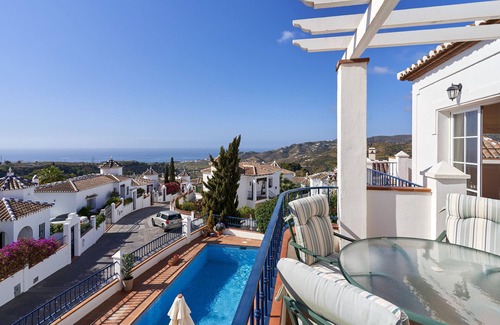 Frigiliana House | Holiday Home "Stunning Villa with Private Pool", Sea View & Wi-Fi