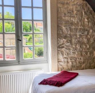Viviers House | Holiday Home The Old Bakery by Interhome
