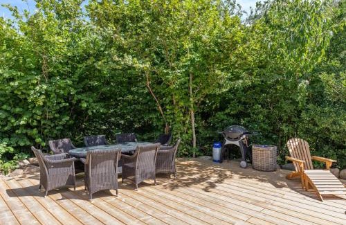 Vang House | Holiday Home Thormoth - 200m from the sea by Interhome