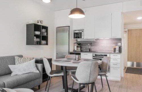 Sirkka House | Holiday Home Tievan aurinkorinne dina by Interhome