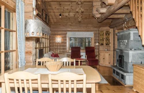 Yllas House | Holiday Home Tievankivi by Interhome