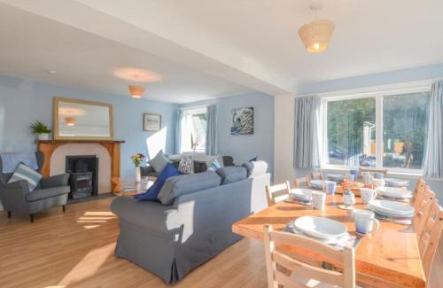 Connel House | Holiday Home Tigh na Sith by Interhome