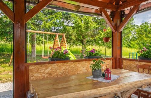 Tounj House | Holiday Home Tina by Interhome